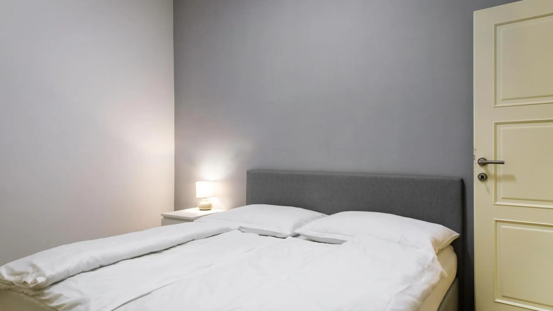 Le David City Apartments 1020 Vienne 0*,